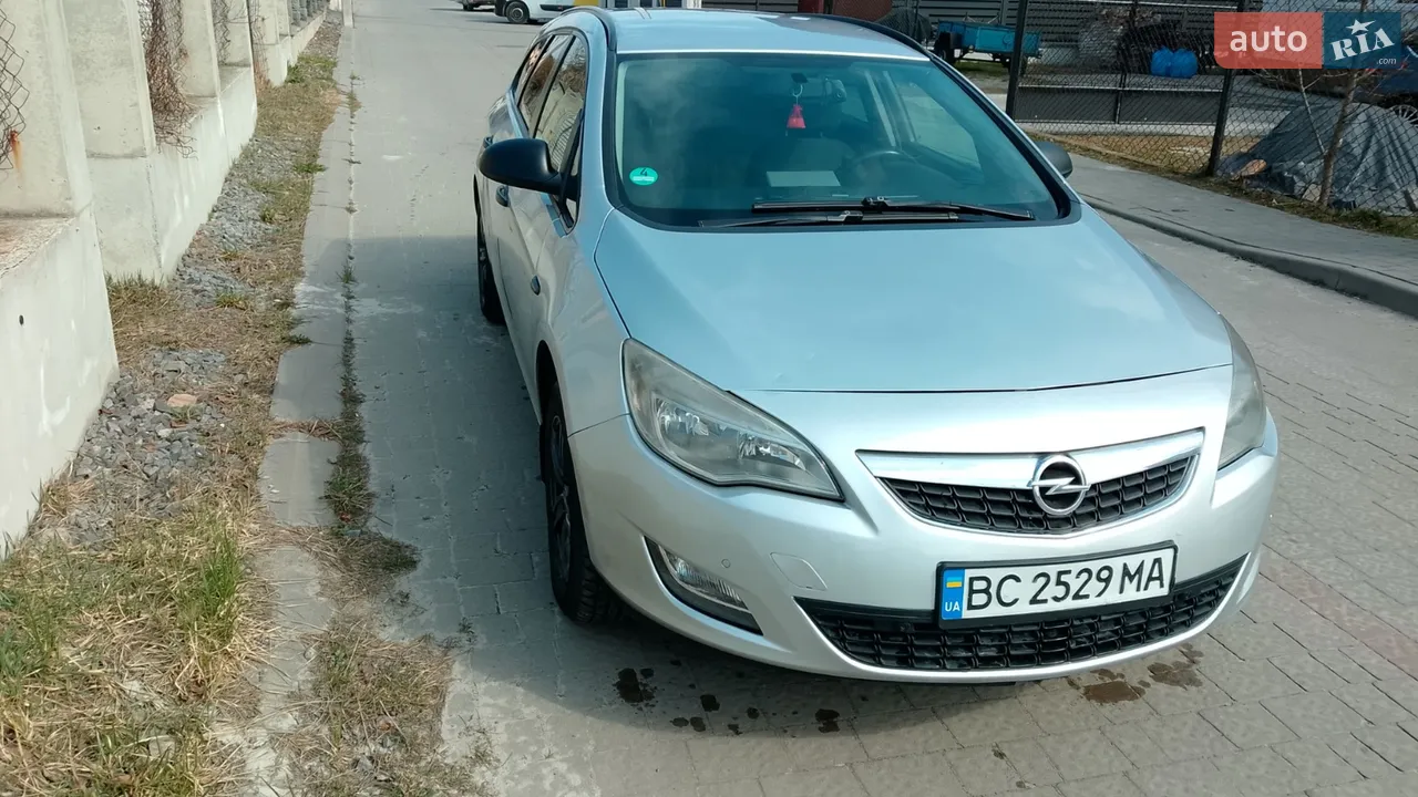 2011 Opel Astra - мініатюра 14