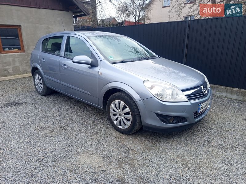 Хэтчбек Opel Astra 2008 в Самборе фото 6 Хэтчбек Opel Astra 2008 в Самборе
