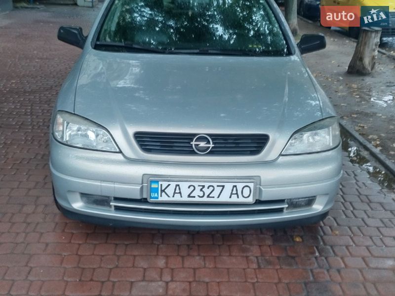 Opel Astra 2008
