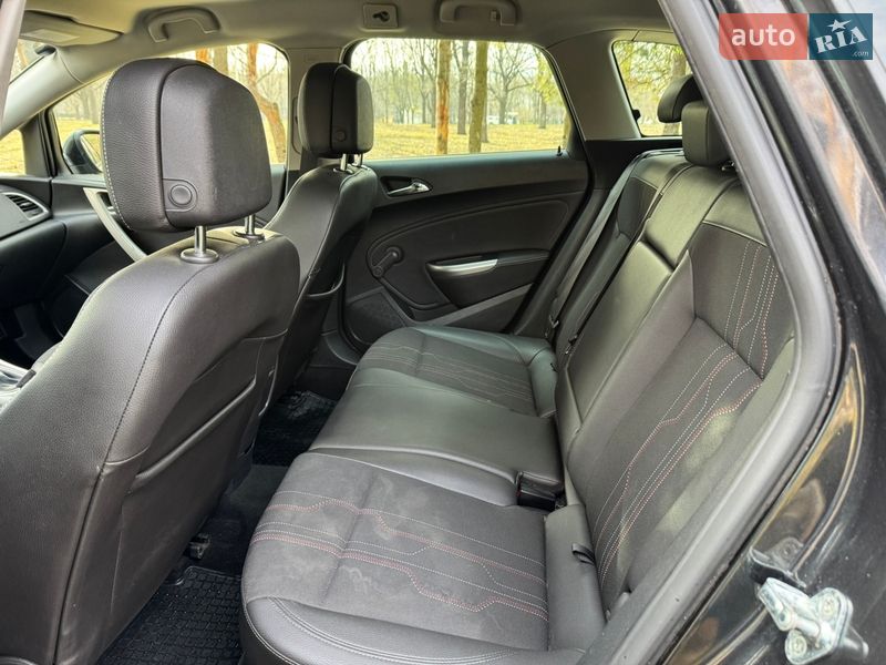 Универсал Opel Astra 2012 в Харькове фото 11 Универсал Opel Astra 2012 в Харькове