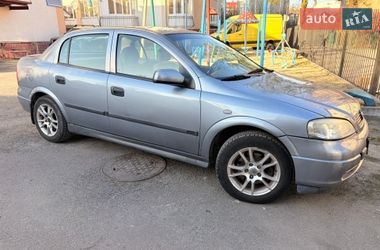 Седан Opel Astra 2003 в Тернополі