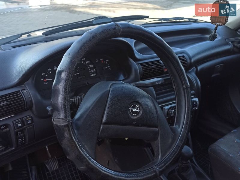 Универсал Opel Astra 1993 в Ужгороде фото 6 Универсал Opel Astra 1993 в Ужгороде