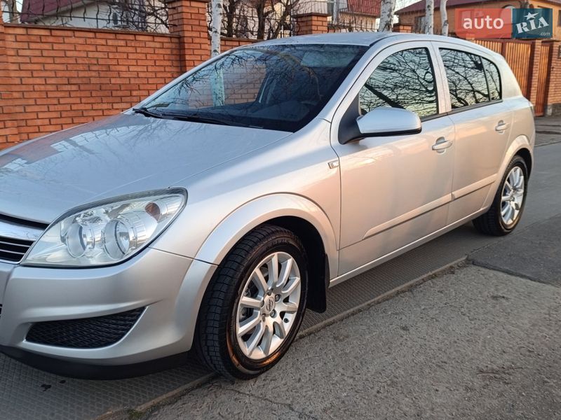 Opel Astra 2007