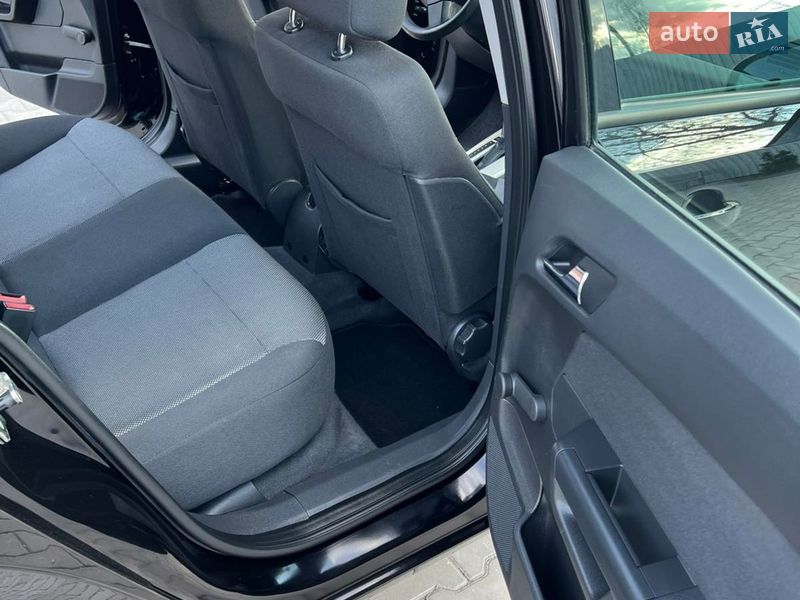 Хэтчбек Opel Astra 2008 в Костополе фото 36 Хэтчбек Opel Astra 2008 в Костополе