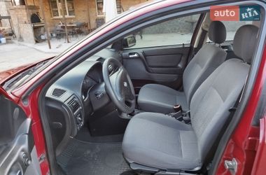 Седан Opel Astra 2007 в Лисянці