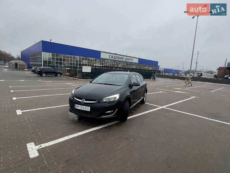 Универсал Opel Astra 2012 в Сумах