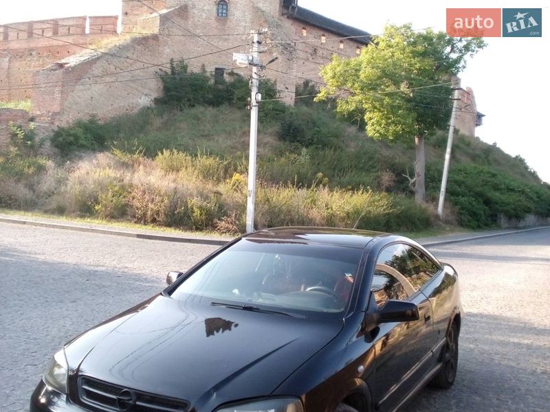 Купе Opel Astra 2000 в Луцке