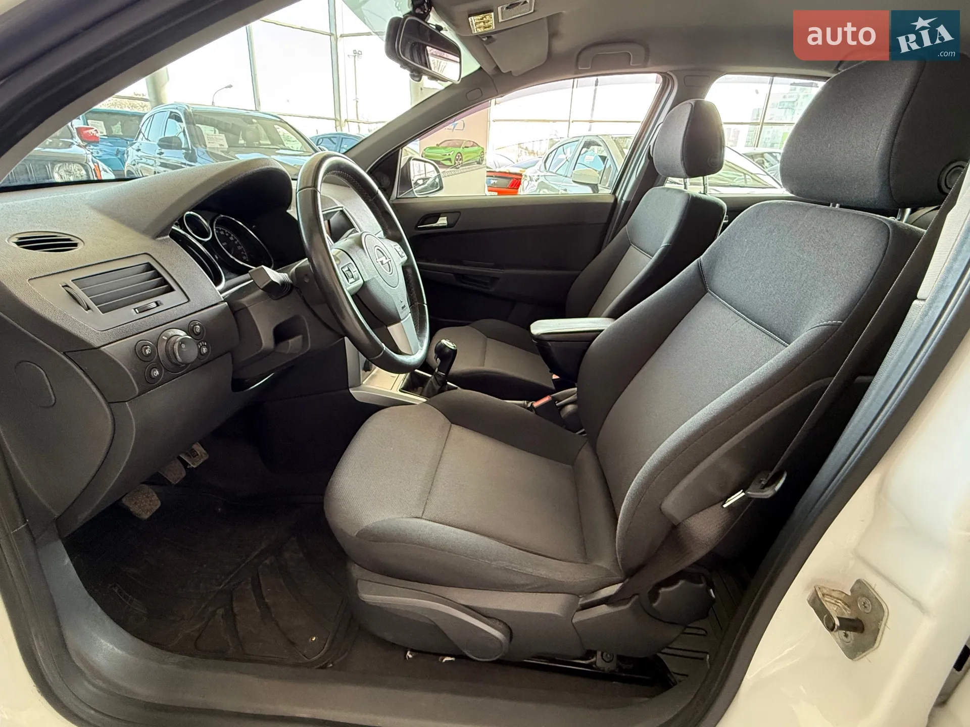 2012 Opel Astra - мініатюра 9