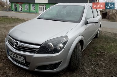 Універсал Opel Astra 2008 в Маньківці