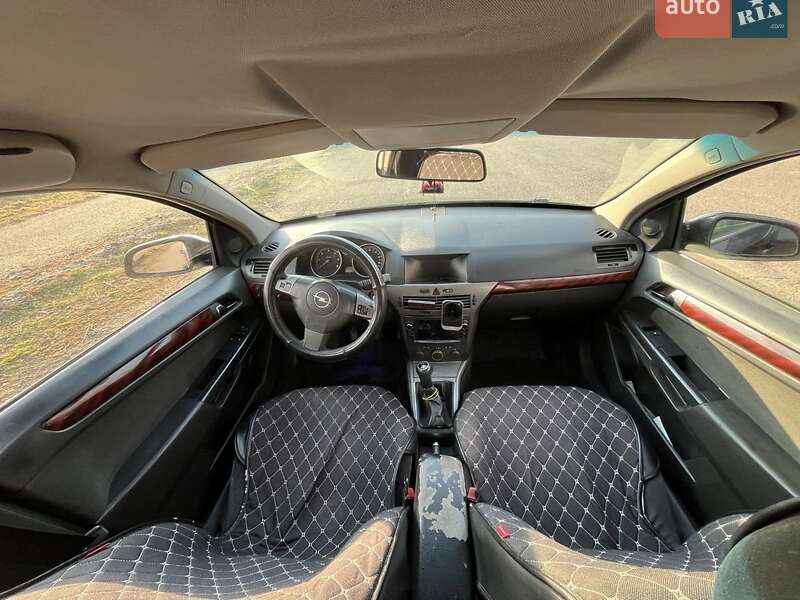 Универсал Opel Astra 2005 в Коломые