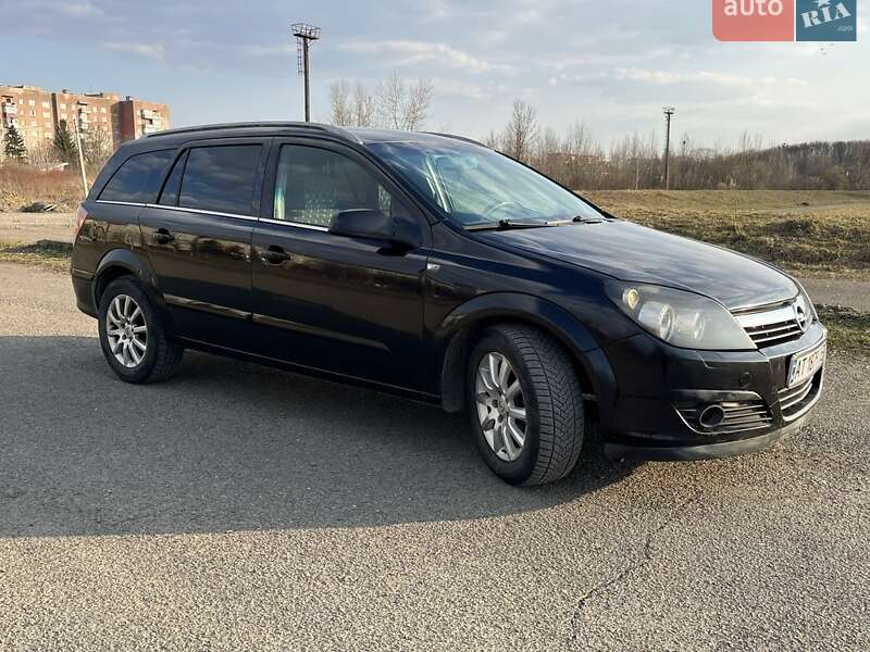 Универсал Opel Astra 2005 в Коломые
