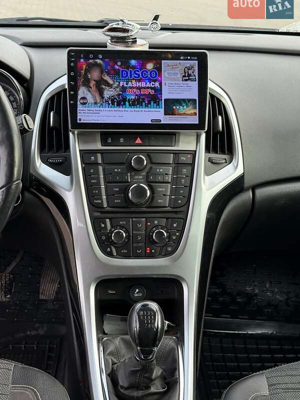 Универсал Opel Astra 2014 в Кагарлыке