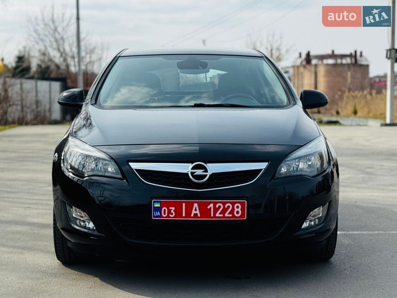 Хэтчбек Opel Astra 2010 в Здолбунове фото 13 Хэтчбек Opel Astra 2010 в Здолбунове