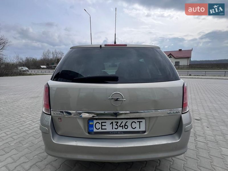 Универсал Opel Astra 2010 в Тернополе