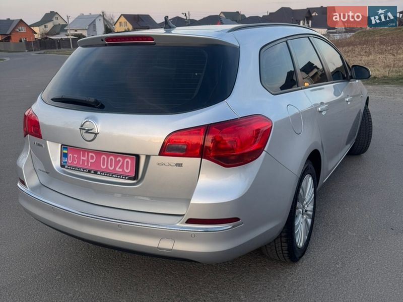 Универсал Opel Astra 2015 в Луцке фото 7 Универсал Opel Astra 2015 в Луцке