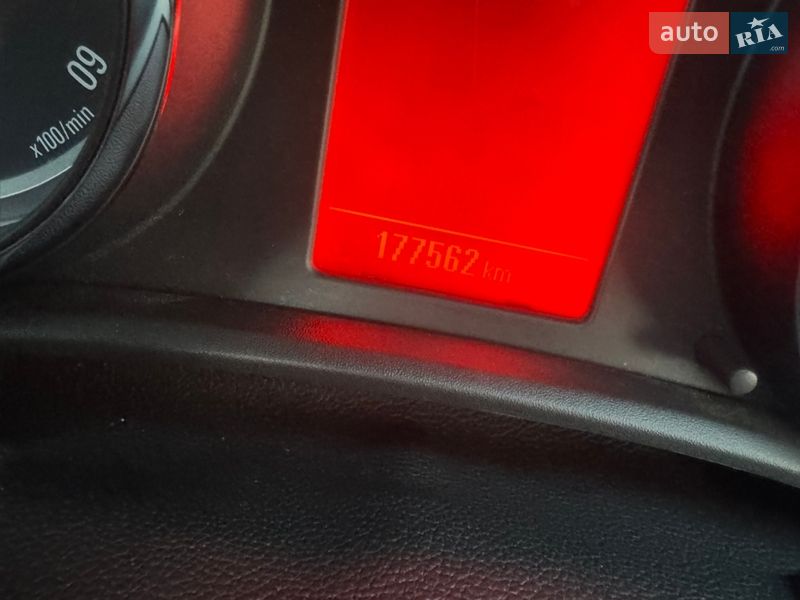 Универсал Opel Astra 2015 в Луцке фото 12 Универсал Opel Astra 2015 в Луцке