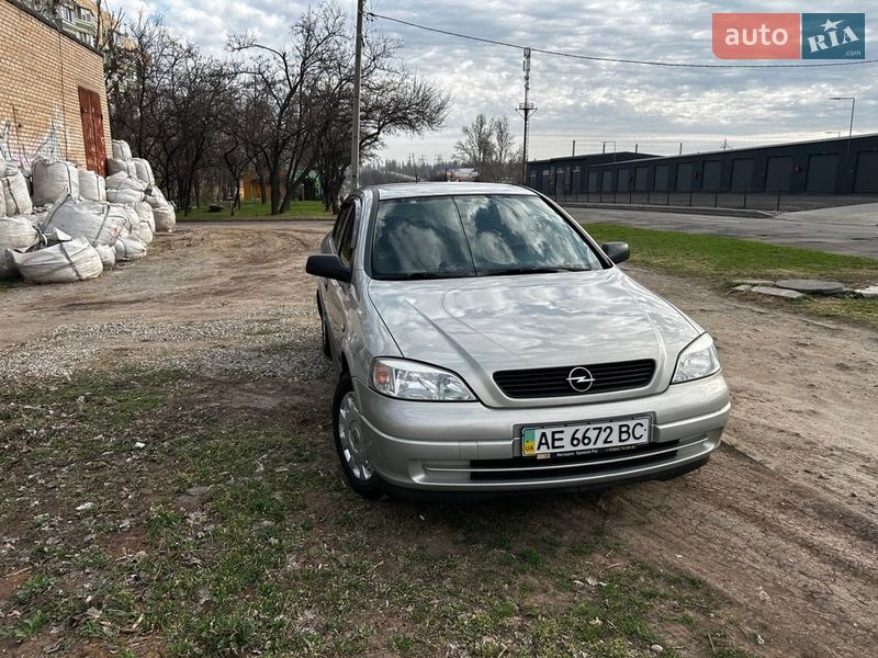Седан Opel Astra 2006 в Кривом Роге фото 3 Седан Opel Astra 2006 в Кривом Роге