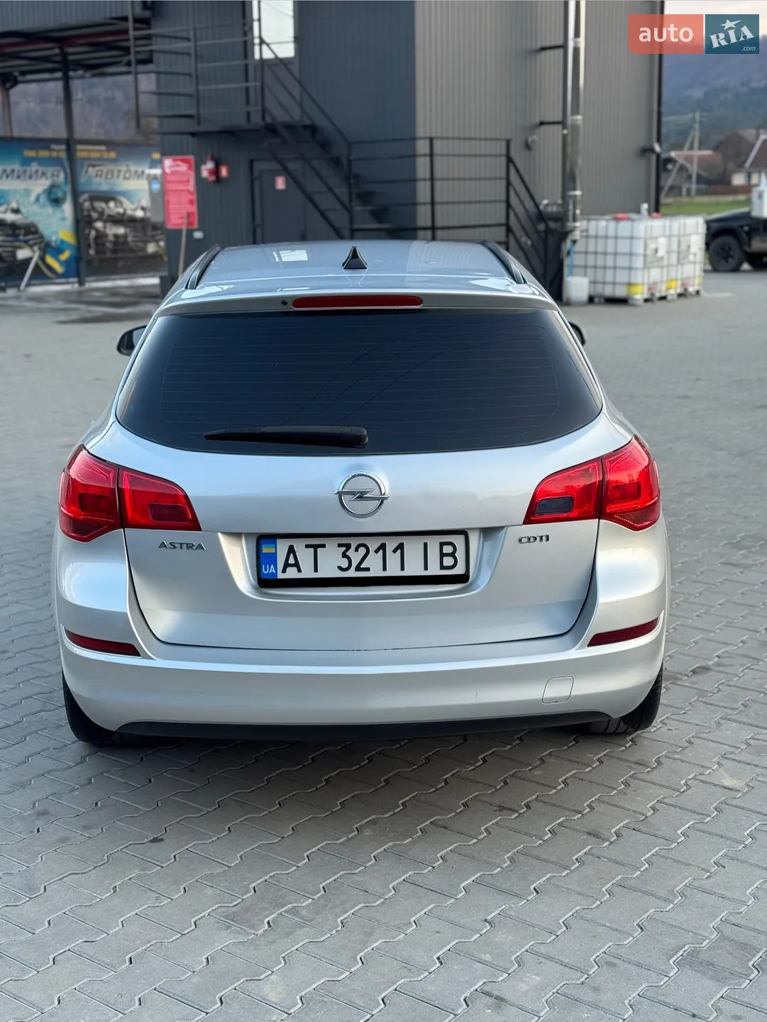 2011 Opel Astra - мініатюра 4