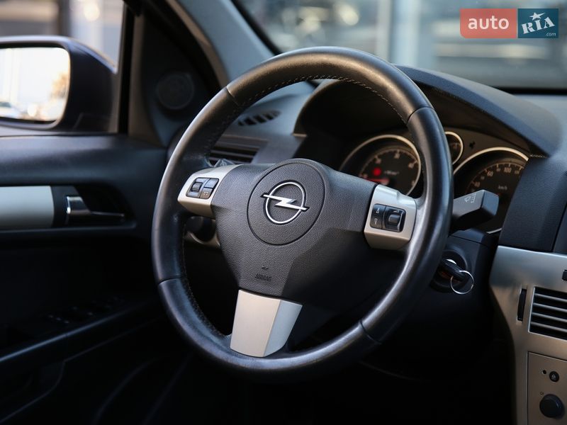 Универсал Opel Astra 2008 в Харькове