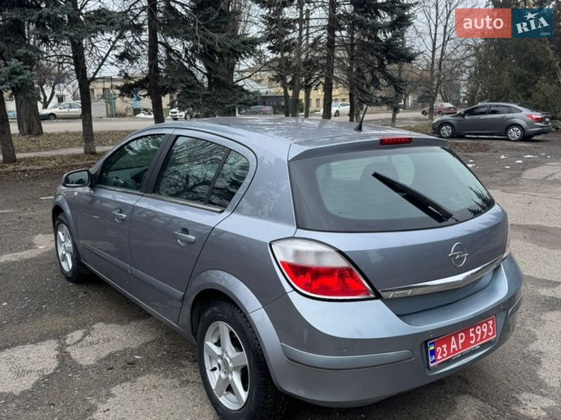 Хэтчбек Opel Astra 2006 в Вознесенске фото 4 Хэтчбек Opel Astra 2006 в Вознесенске