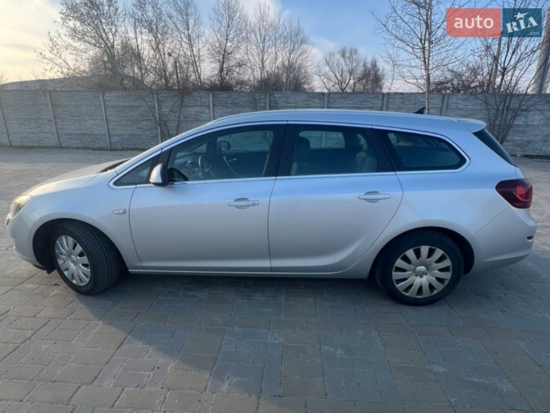 Універсал Opel Astra 2010 в Броварах фото 4 Універсал Opel Astra 2010 в Броварах