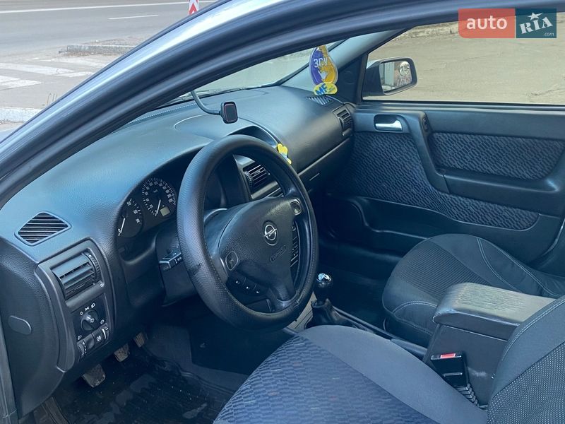 Хэтчбек Opel Astra 2002 в Киеве