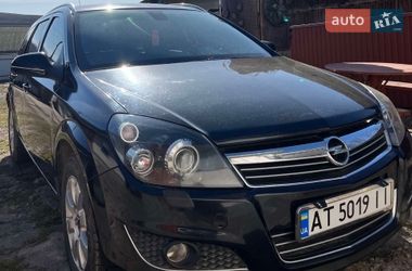 Универсал Opel Astra 2010 в Коломые