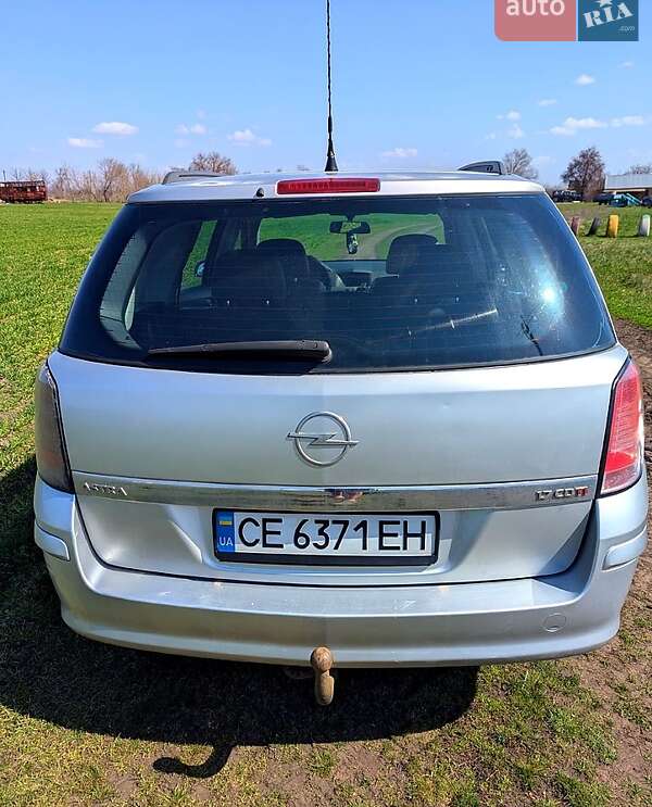 Универсал Opel Astra 2004 в Запорожье