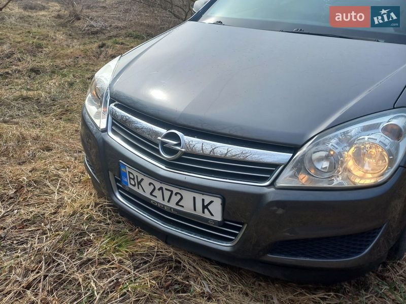 Универсал Opel Astra 2009 в Ровно фото 6 Универсал Opel Astra 2009 в Ровно
