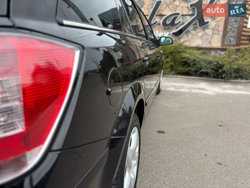 Універсал Opel Astra 2007 в Борисполі