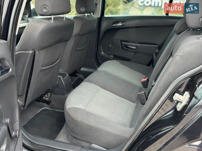 Універсал Opel Astra 2007 в Борисполі