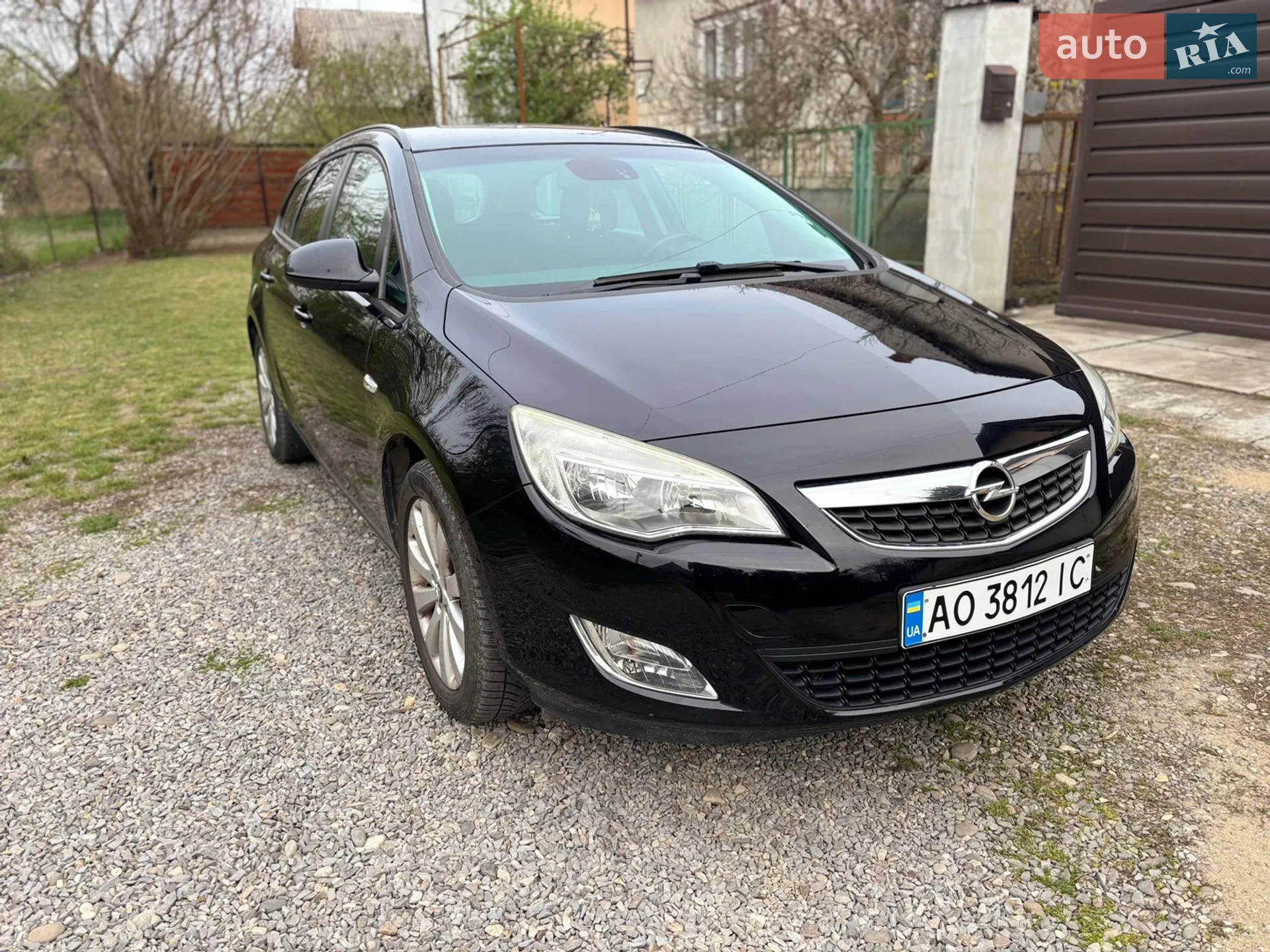 2011 Opel Astra - мініатюра 2