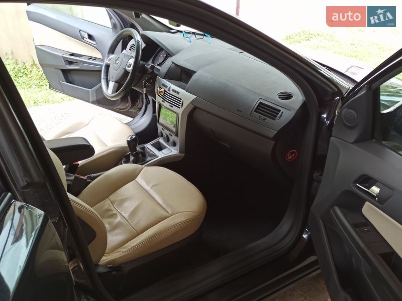 Універсал Opel Astra 2010 в Городенці фото 2 Універсал Opel Astra 2010 в Городенці