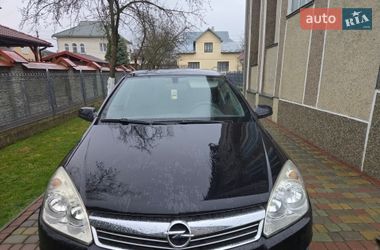 Седан Opel Astra 2008 в Калуше