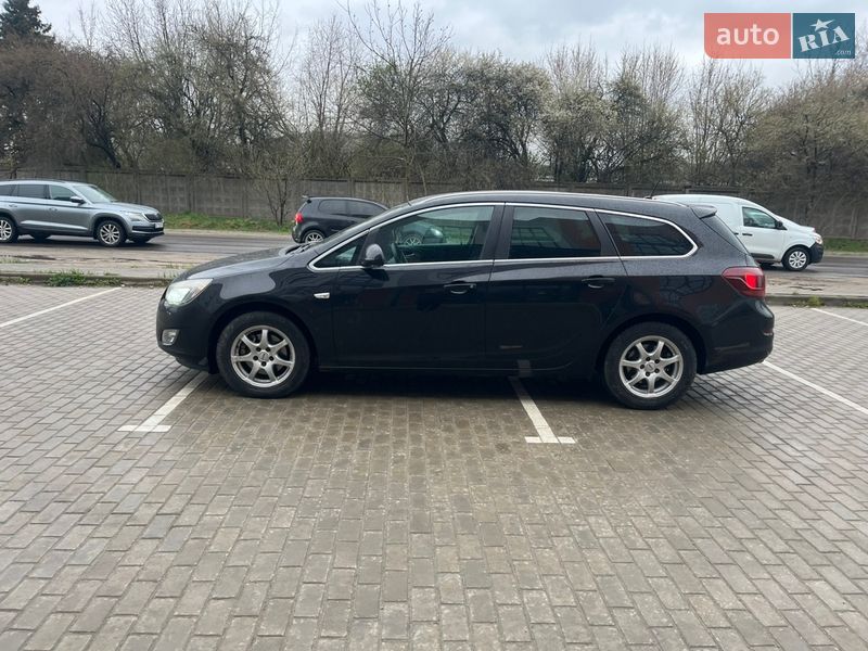 Универсал Opel Astra 2011 в Львове фото 4 Универсал Opel Astra 2011 в Львове