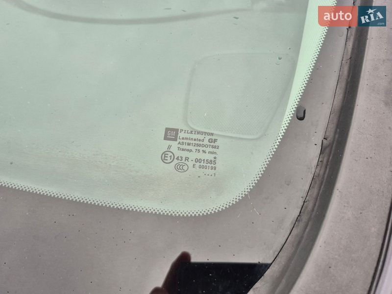 Універсал Opel Astra 2011 в Івано-Франківську