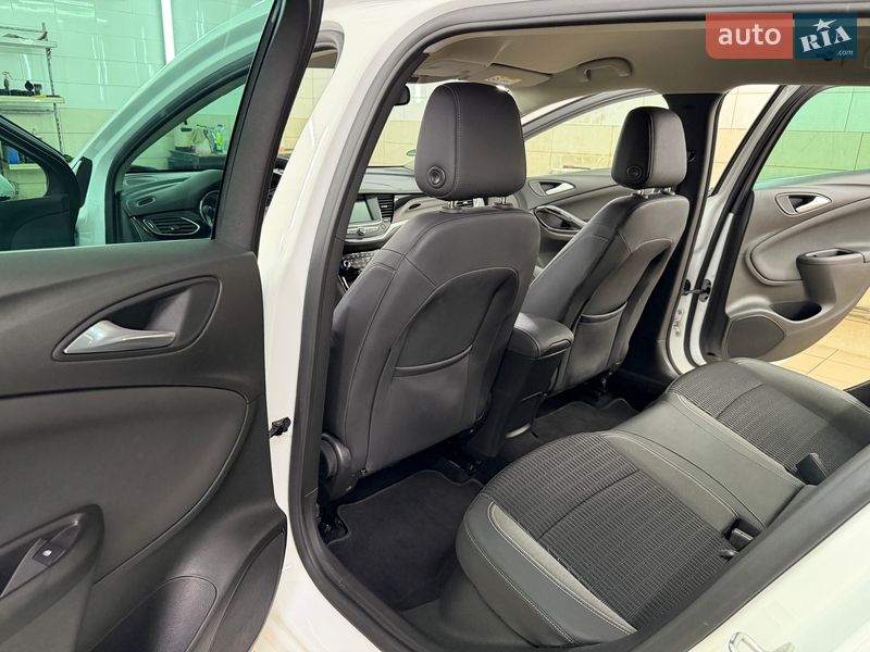Универсал Opel Astra 2020 в Сумах