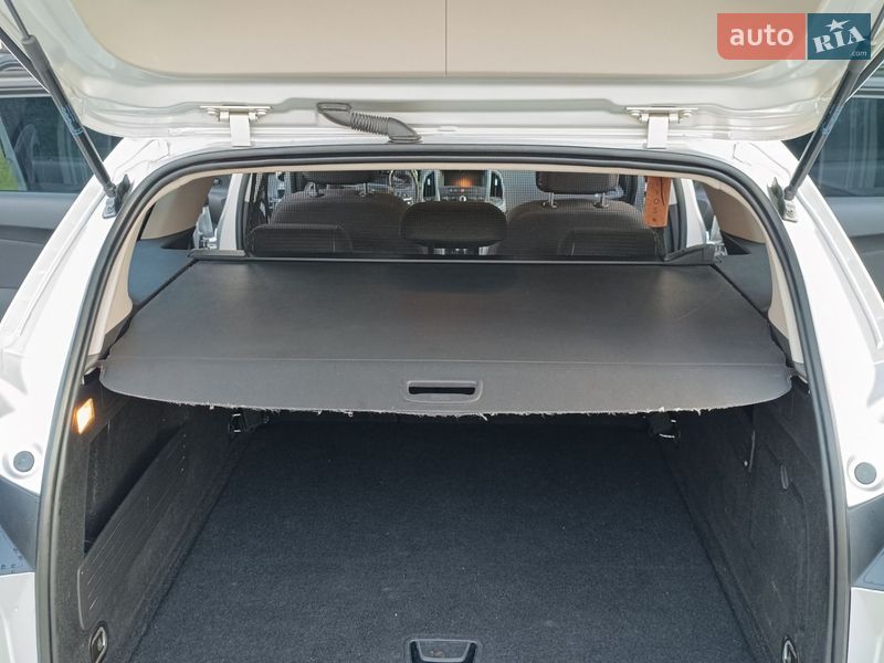 Універсал Opel Astra 2015 в Павлограді