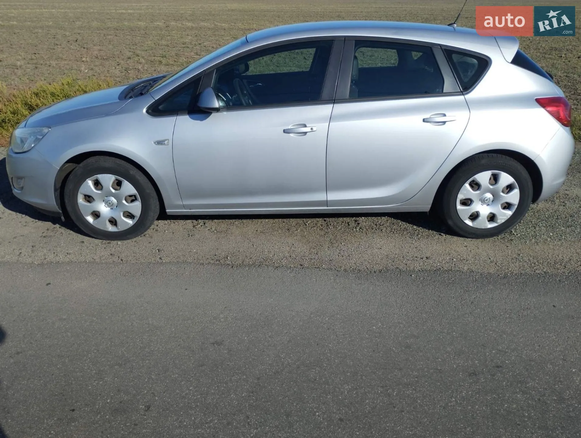 2010 Opel Astra - мініатюра 16