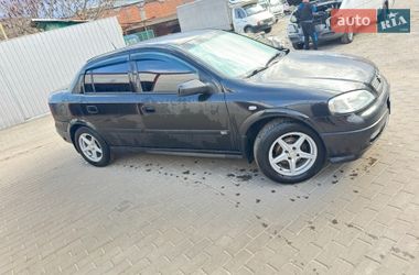 Седан Opel Astra 2006 в Сумах