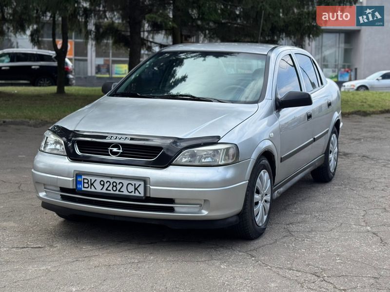 Opel Astra 2004