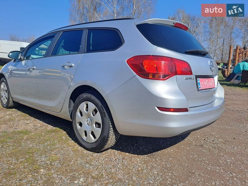Універсал Opel Astra 2011 в Нововолинську фото 9 Універсал Opel Astra 2011 в Нововолинську