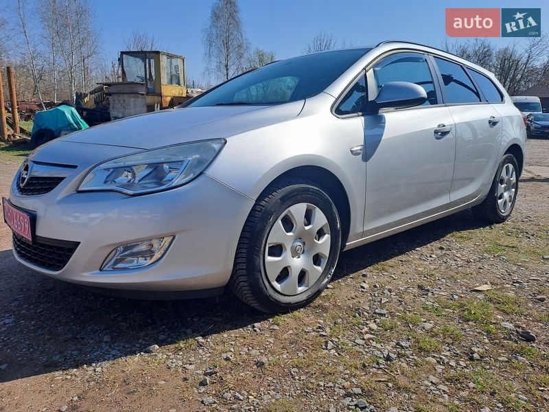 Універсал Opel Astra 2011 в Нововолинську фото 12 Універсал Opel Astra 2011 в Нововолинську