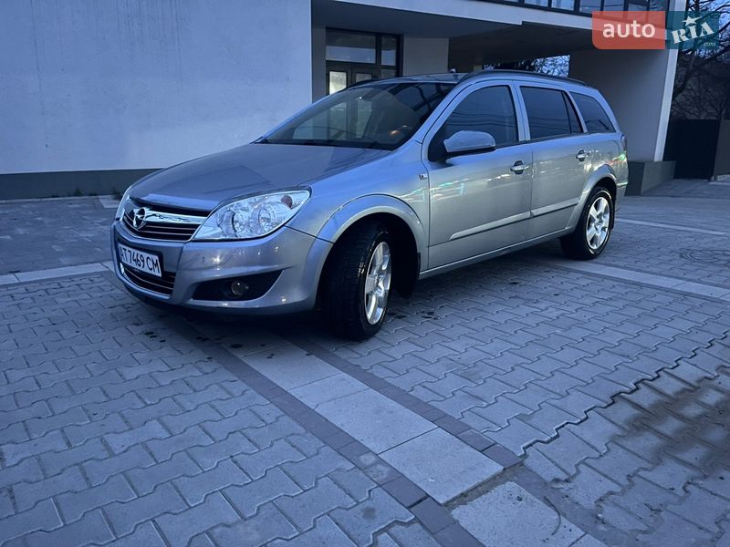 Opel Astra 2008