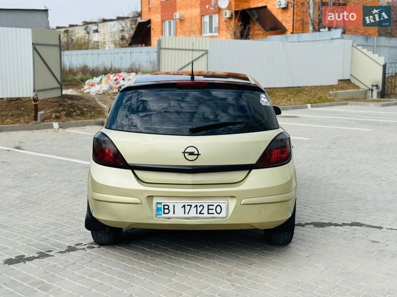 Хетчбек Opel Astra 2004 в Полтаві