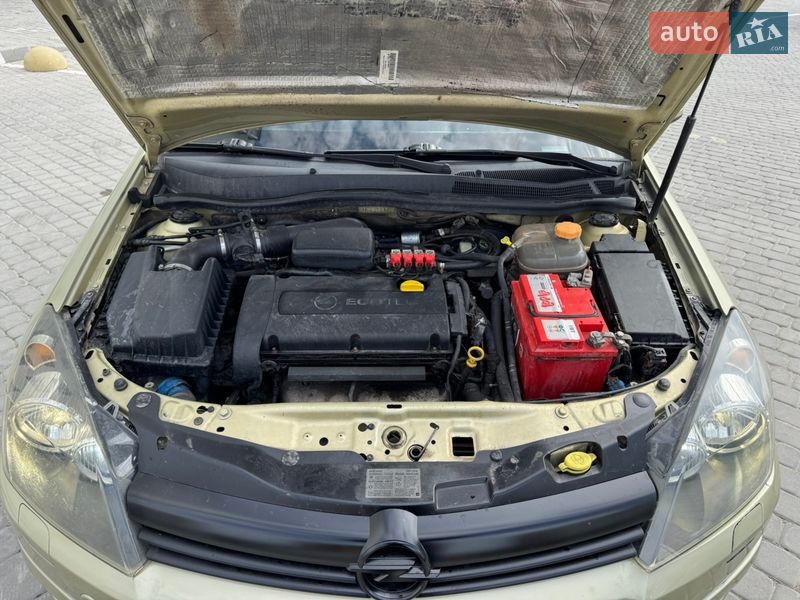 Хетчбек Opel Astra 2004 в Полтаві