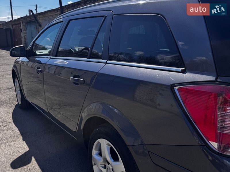 Універсал Opel Astra 2010 в Луцьку фото 6 Універсал Opel Astra 2010 в Луцьку