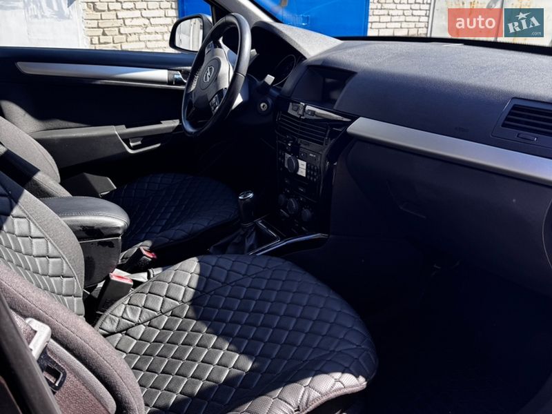 Універсал Opel Astra 2010 в Луцьку фото 15 Універсал Opel Astra 2010 в Луцьку