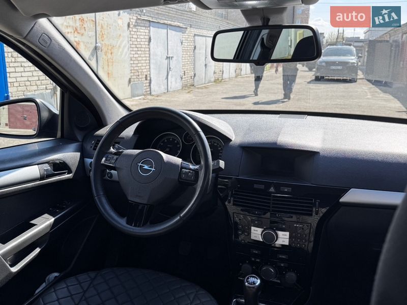 Універсал Opel Astra 2010 в Луцьку фото 25 Універсал Opel Astra 2010 в Луцьку