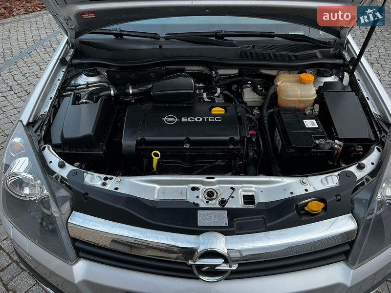 Універсал Opel Astra 2006 в Гнівані